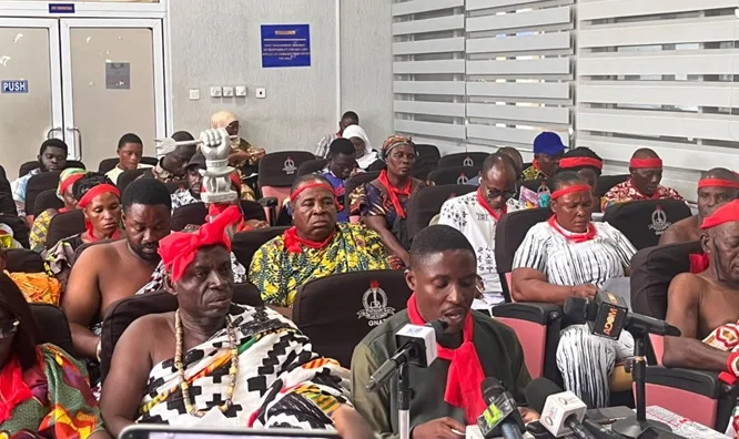 Ghana fishers demand Mahama revoke 10,000-sq-km gold licences