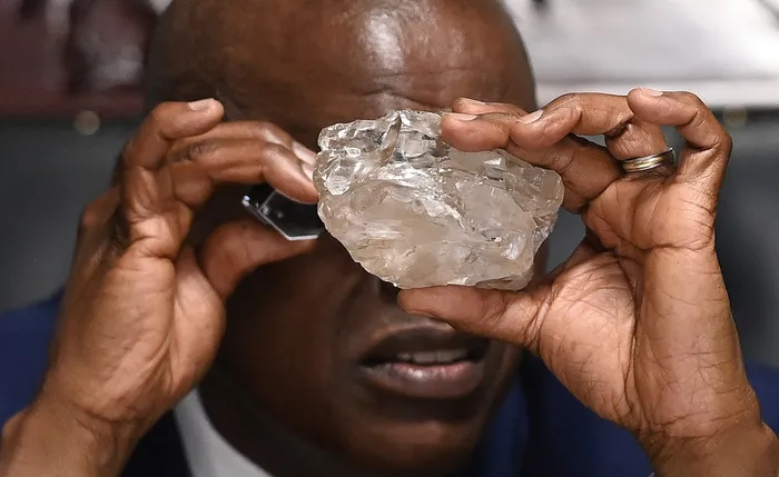 De Beers Delivers First P1bn Tranche to Botswana's Diamond Fund