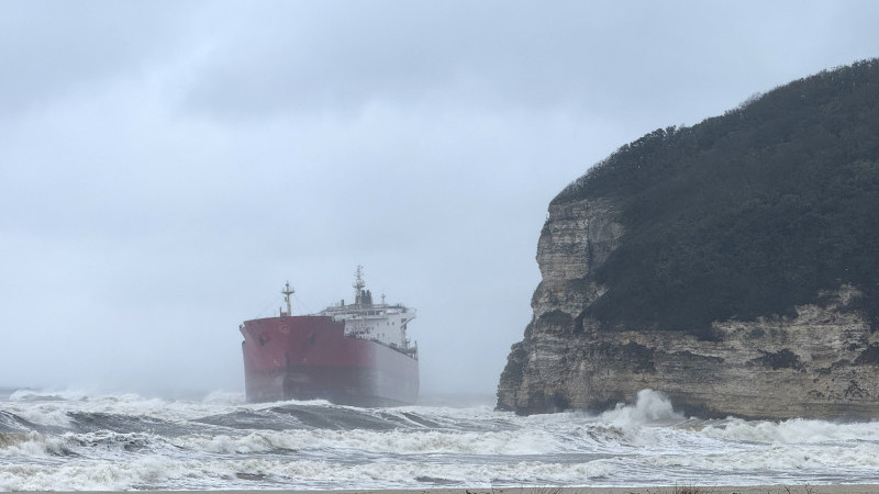 Drone footage shows grounded tanker off Istanbul's coast amid stormy weather