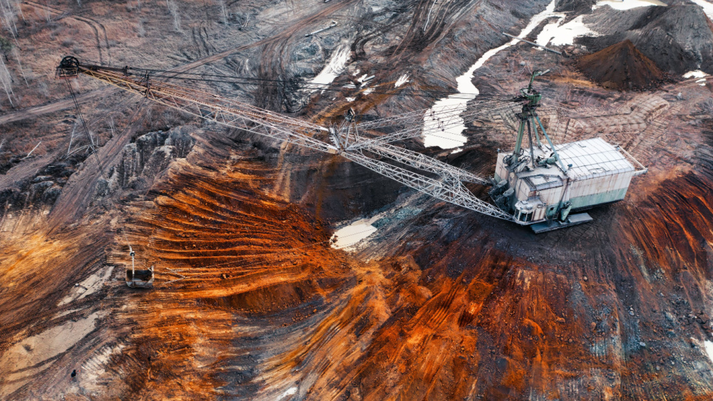 Russia's Rosgeologiya to map Mali's geology, build mining database