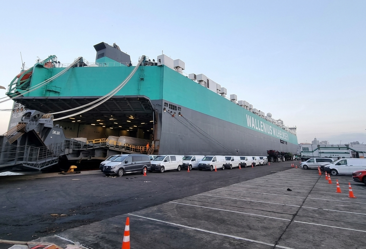 Durban car terminal logs 700,000 vehicles, Transnet plans crane upgrades