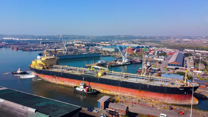 Durban ship queue tops 11 days as Ngqura, Cape Town volumes climb