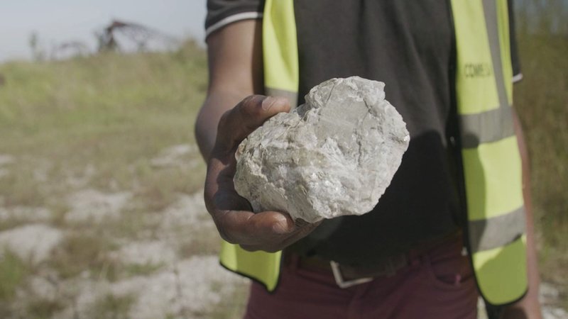 Lithium Africa picks on-site processing for Springbok, targets 2H27